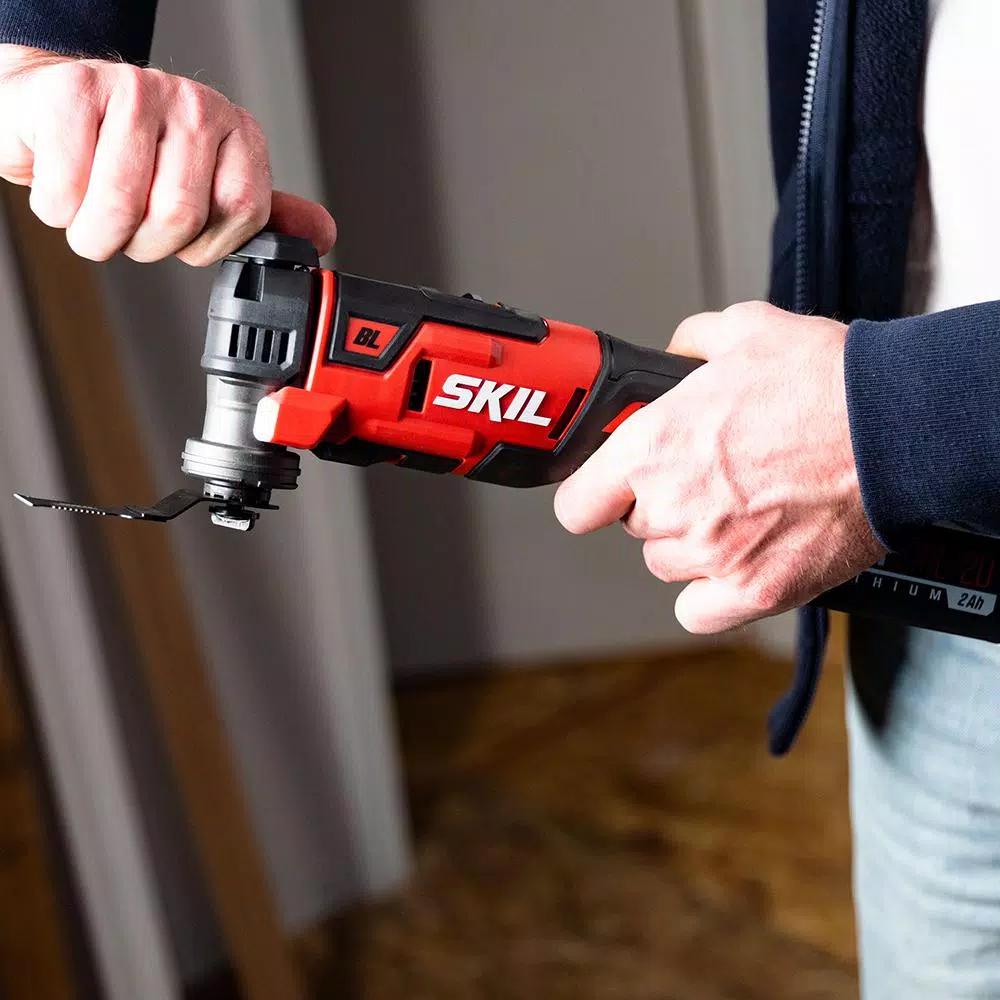 SKIL PWRCore 20V Brushless Oscillating Multi-Tool Kit with 2.0Ah Battery and PWRJump Charger