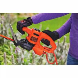 BLACK+DECKER 16 in. Corded Electric Hedge Trimmer with SAWBLADE, 3.0 Amp thumbnail 4