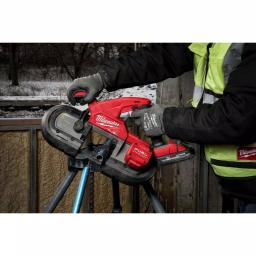 Milwaukee M18 FUEL 18V Compact Dual-Trigger Brushless Cordless Band Saw Kit with Two 3.0 Ah Batteries thumbnail 11