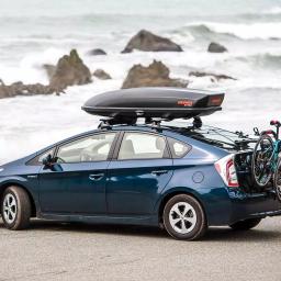Yakima SkyBox 16 Carbonite Locking Water Resistant Rooftop Cargo Box thumbnail 9