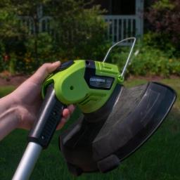 Earthwise 20V Lithium-Ion Cordless String Trimmer with 2.0Ah Battery and Charger, 10 in. Cutting Width thumbnail 5