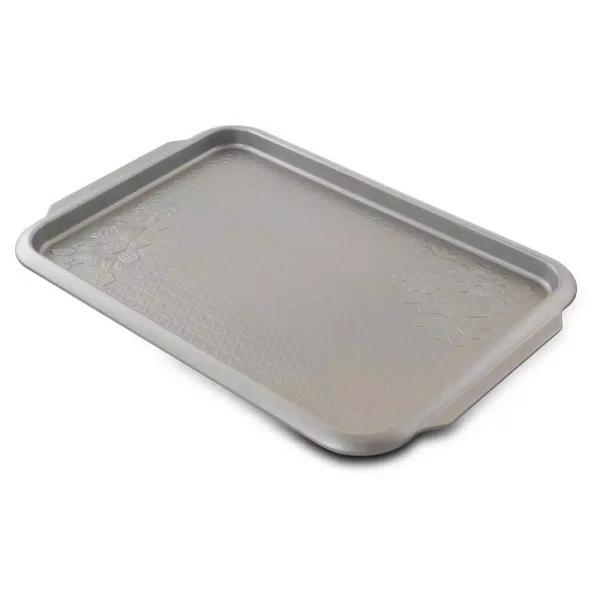 Gibson Home Gibson Country Kitchen 15 in. Embossed Carbon Steel Cookie Sheet, Silver