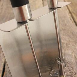 BergHOFF 2-Piece Black Whisk Set with Storage Stand and Kitchen Timer thumbnail 3