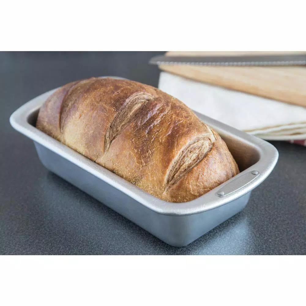 Doughmakers 8.5 x 4.5 in. Heavy Duty 16 Gauge Aluminum Loaf Pan with Patented Pebble Pattern