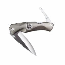 Klein Tools Electrician's Folding Pocket Knife with Phillips Driver and Wire Stripper thumbnail 3