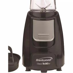 Brentwood Blend-To-Go 20 oz. Personal Blender, 300-Watt Single Speed, Black thumbnail 3