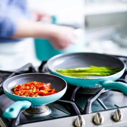 GreenLife Diamond 2-Piece Aluminum Ceramic Nonstick Frying Pan Set, Turquoise thumbnail 3