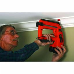 Paslode 16-Gauge Cordless Lithium-Ion Straight Finish Nailer thumbnail 5