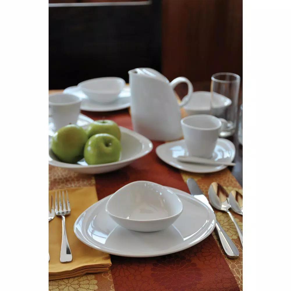 Oneida Mood 6.5 oz. White Porcelain Creamers, Set of 36