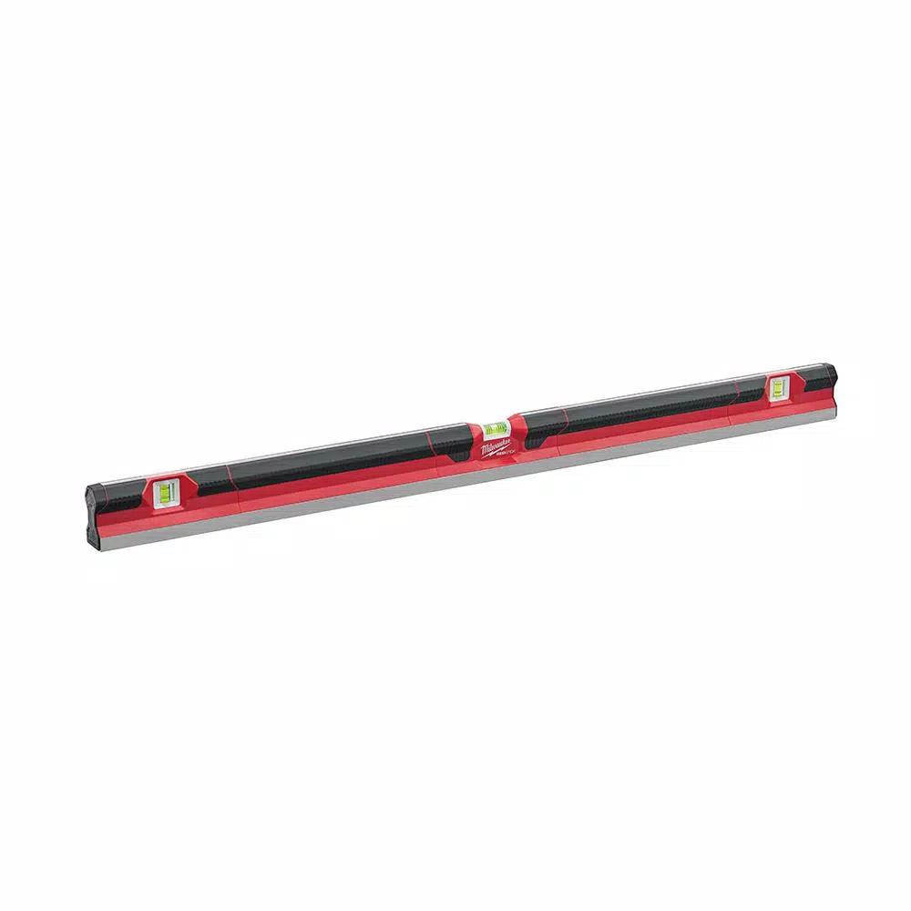 Milwaukee 48 in. Concrete Screed Level with 150 ft. Extra Bold Large Capacity Chalk Reel