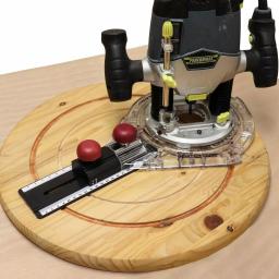 Milescraft Small Circle Compass Router Jig with TurnLock Base Plate thumbnail 3