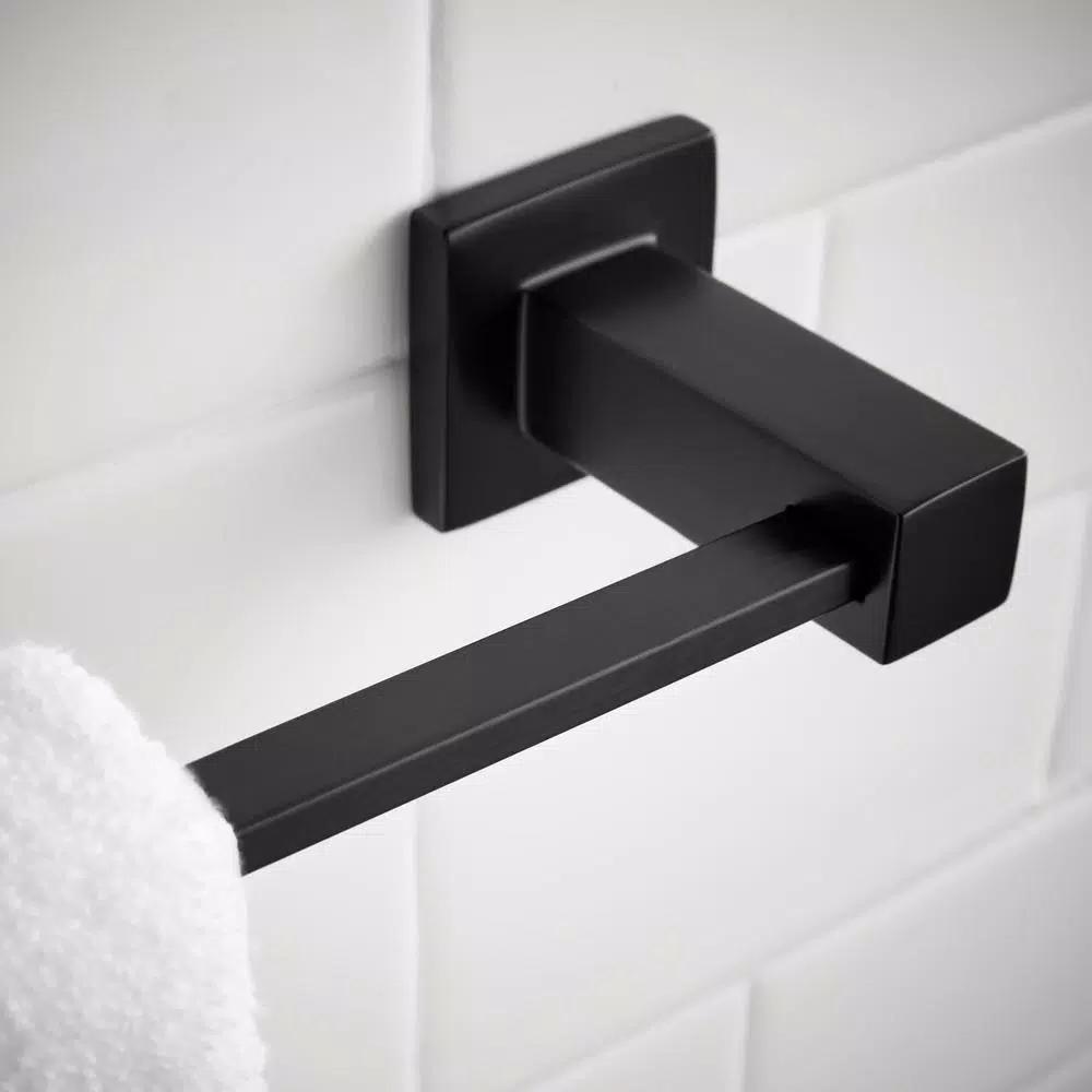 Glacier Bay Farrington 18 in. Single Towel Bar, Matte Black