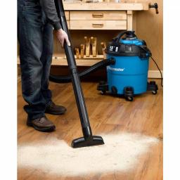 Vacmaster 12-Gallon Wet/Dry Vacuum with Detachable Blower, 5 HP Peak, 2-1/2 in. Hose thumbnail 3