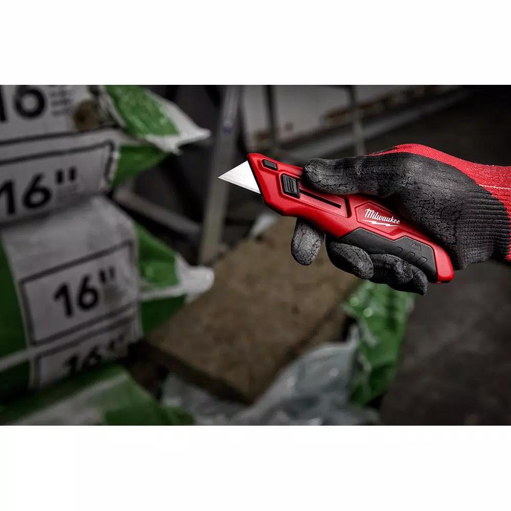 Milwaukee Side Slide Utility Knife with Metal Body and Blade Storage