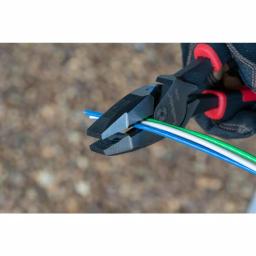 Southwire 9 in. Hi-Leverage Side Cutting Pliers, Drop Forged 6150 Alloy Steel thumbnail 4