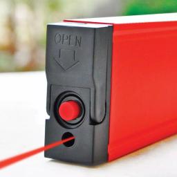 Kapro 24 in. Digiman Magnetic Digital Level with Laser Pointer thumbnail 2