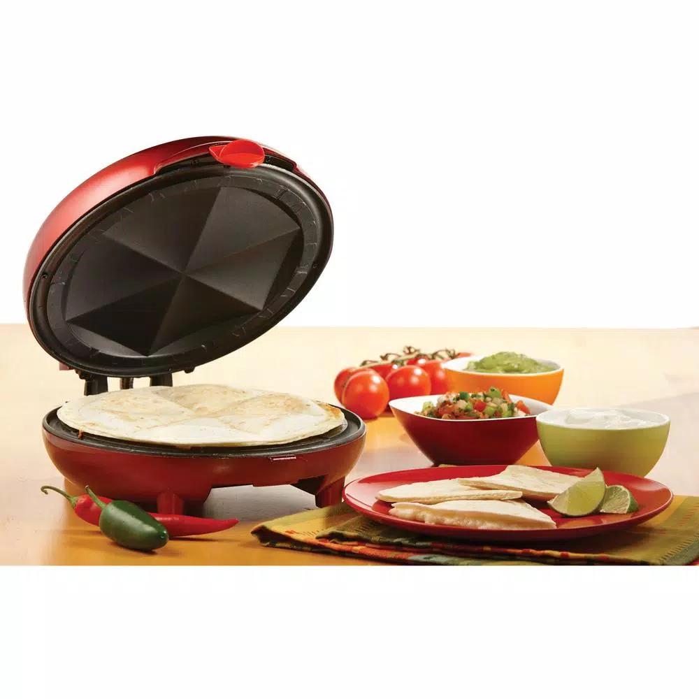 Brentwood Appliances TS-120 8-Inch Nonstick Quesadilla Maker, 900W, Red