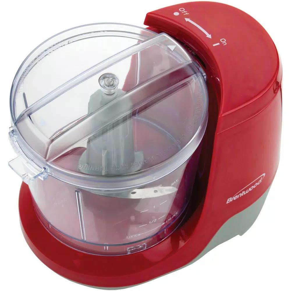 Brentwood Appliances MC-109R 1.5 Cup Mini Food Chopper and Slicer, Red
