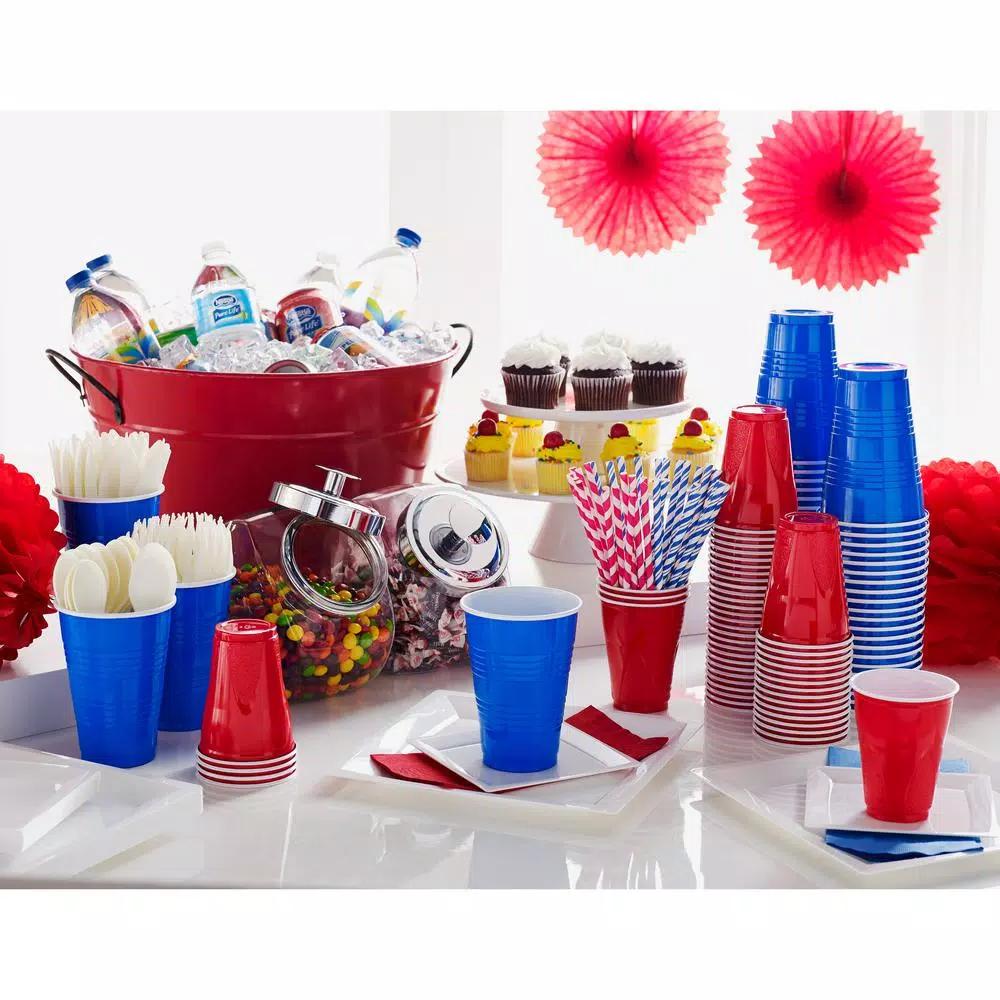 Genuine Joe 16 oz. Blue Plastic Party Cups, 50 Count Case