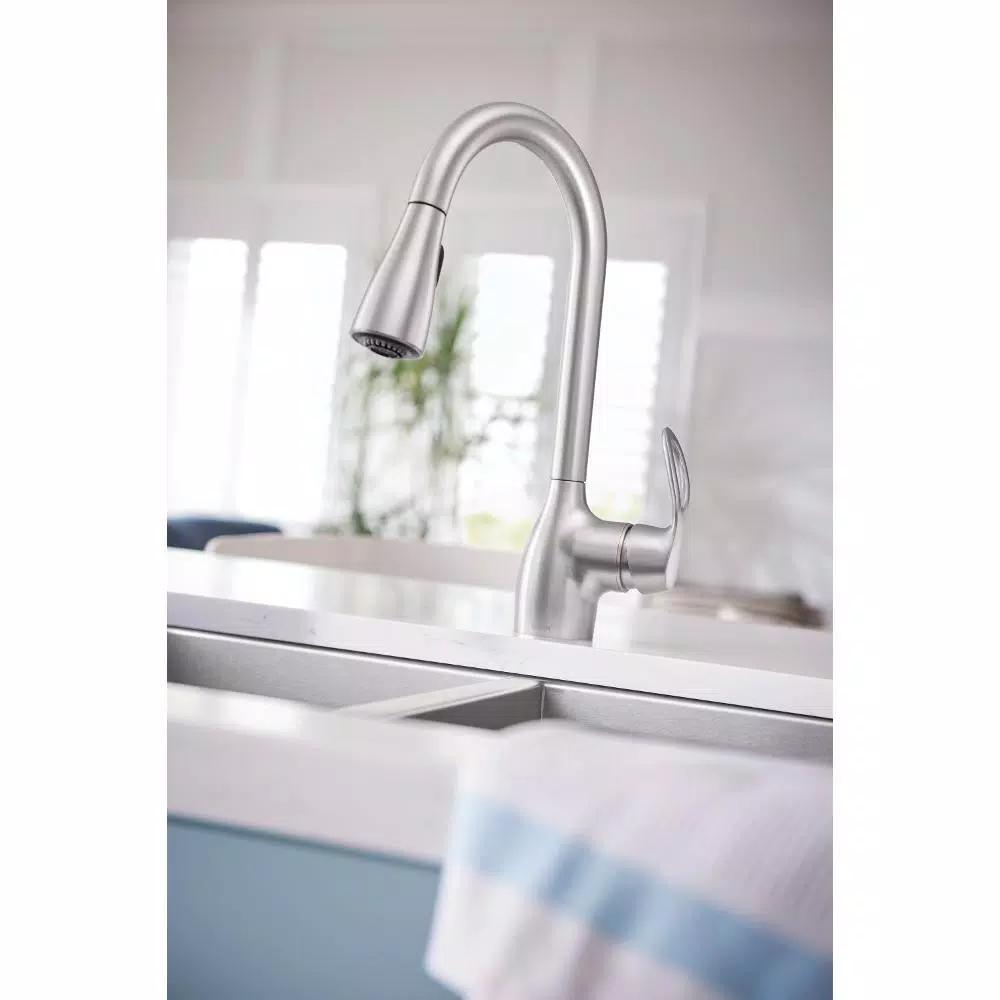 Moen Kleo Single-Handle Pull-Down Kitchen Faucet with Soap Dispenser, Spot Resist Stainless
