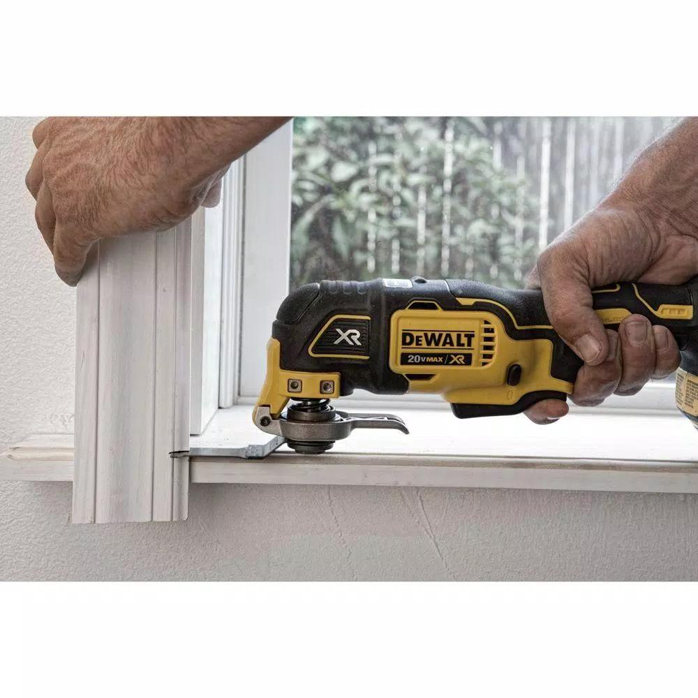 DEWALT 20V MAX XR Brushless 3-Speed Oscillating Multi-Tool Kit with 2.0Ah & 4.0Ah Batteries