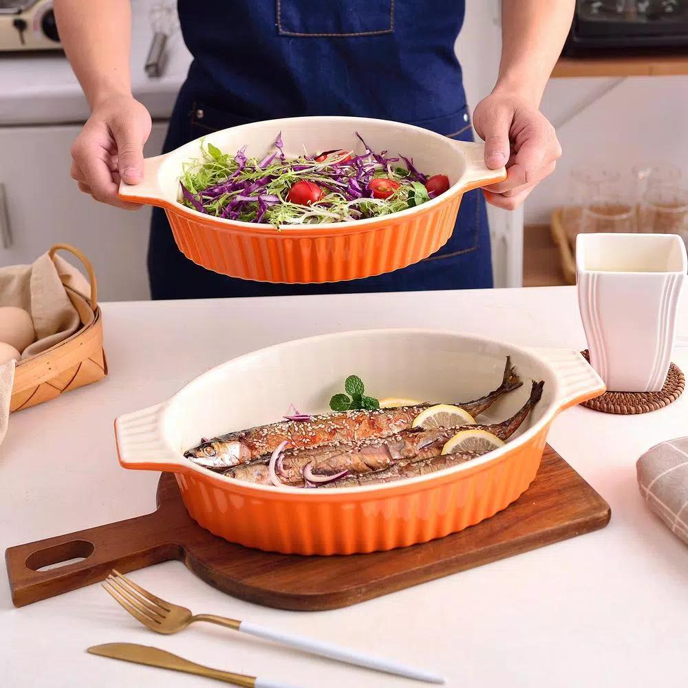 MALACASA 2-Piece Orange Oval Porcelain Bakeware Set, 12.75 in. and 14.5 in. Ceramic Baking Pans