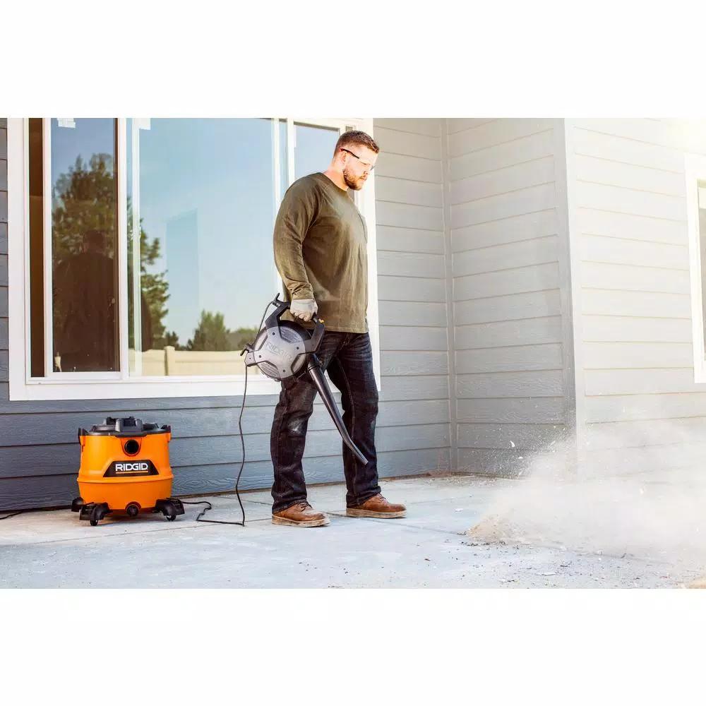 RIDGID 16 Gal. 6.5 Peak HP NXT Wet/Dry Shop Vacuum with Detachable Blower and Car Cleaning Kit