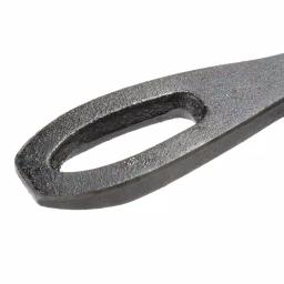 Bayou Classic 14 in. Pre-Seasoned Cast Iron Skillet with Pour Spouts and Helper Handle, Black thumbnail 4