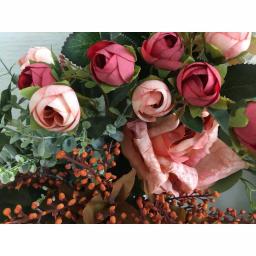 Glitzhome 26 in. Artificial Green Wreath with Roses, Eucalyptus, and Lambs Ear thumbnail 3