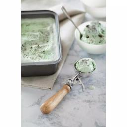 Fox Run Vintage Trigger Ice Cream Scoop with Beechwood Handle thumbnail 2