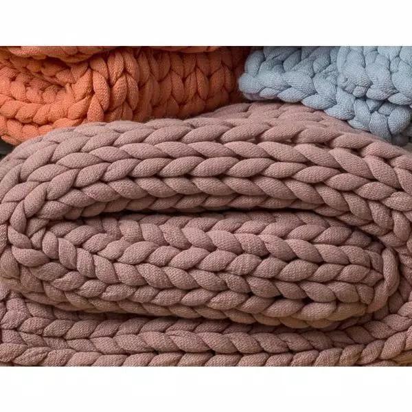 DONNA SHARP Mauve Acrylic Chunky Knitted Throw Blanket, 40 x 50 in