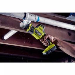 RYOBI ONE+ HP 18V Brushless Compact 2-Tool Combo Kit: One-Handed Reciprocating Saw & Cut-Off Tool thumbnail 7