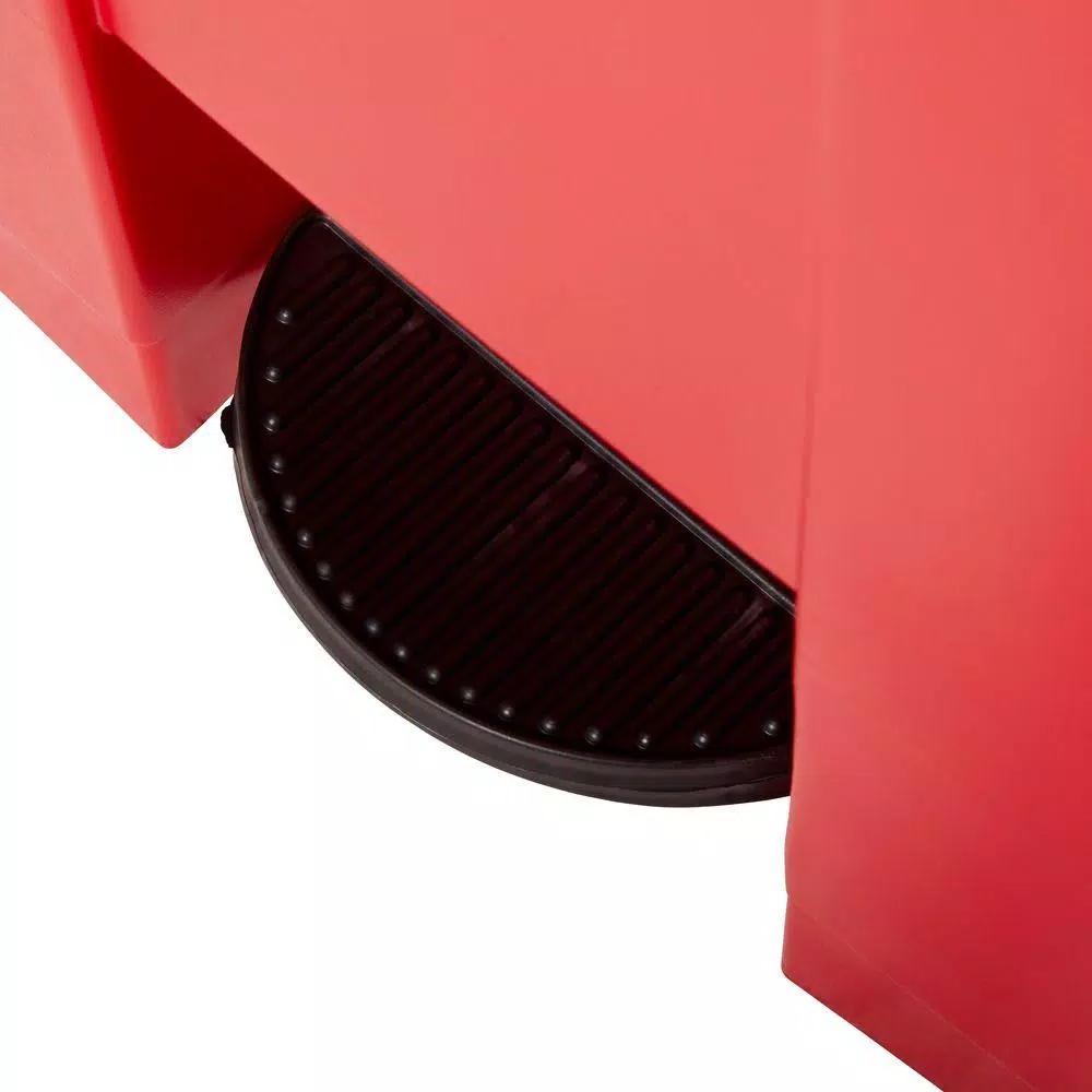 Rubbermaid Commercial Products 18 Gal. Red Fire-Safe Step-On Medical Trash Can, Puncture-Resistant Plastic