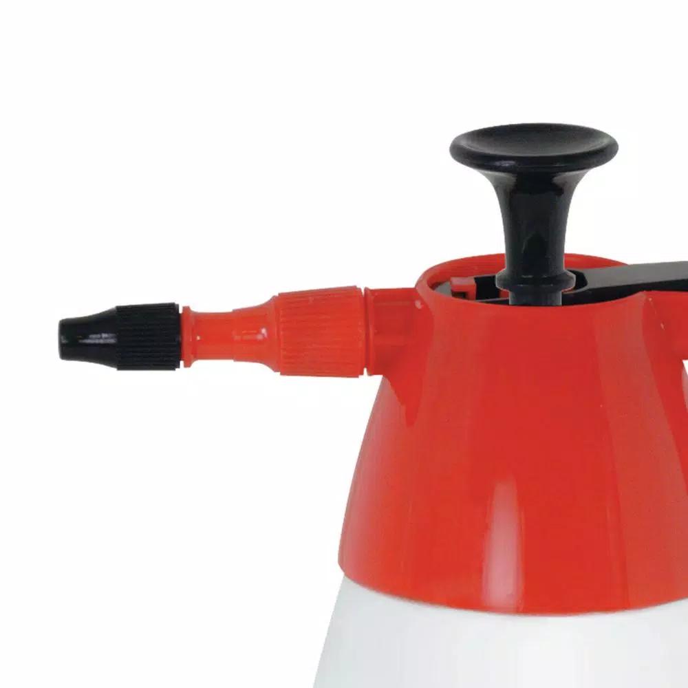Chapin 48 oz. Farm and Field Hand Sprayer