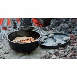 Lodge 4 Qt. Cast Iron Dutch Oven with Lid and Bail Handle thumbnail 2
