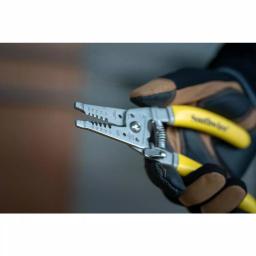 Southwire Ergo S1018SOL Wire Stripper 10-18 AWG, Stainless Steel Shear Blades thumbnail 7