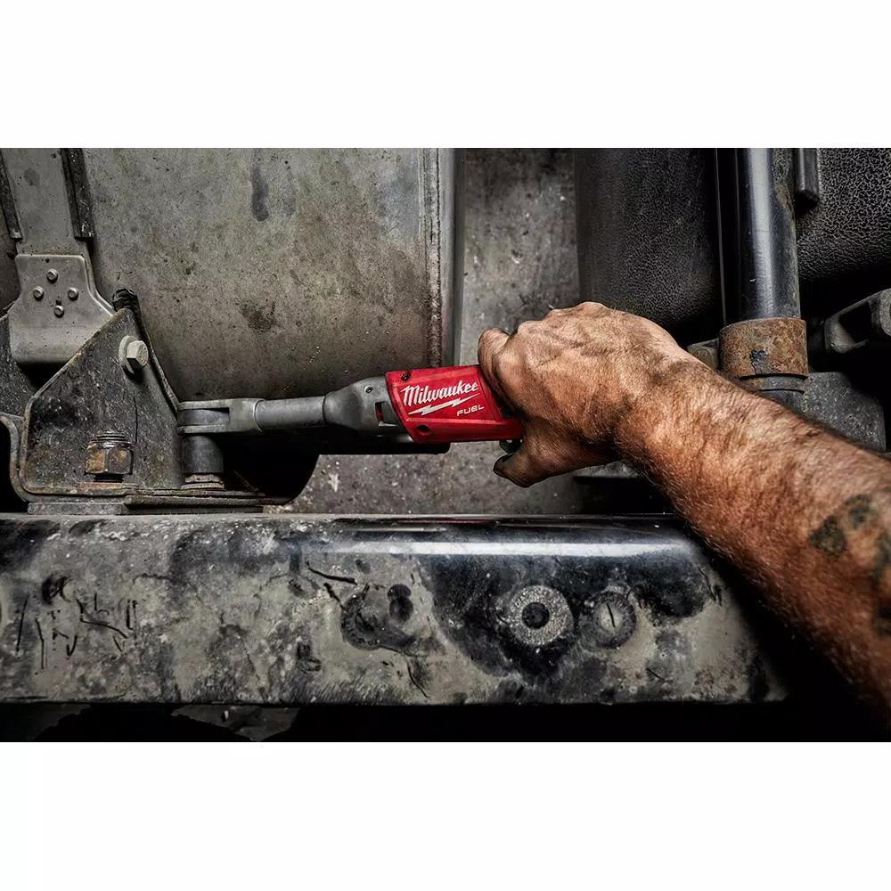 Milwaukee M12 FUEL 12V Cordless 3/8 in. Extended Reach Ratchet Kit with Metric Ratcheting Wrench Set