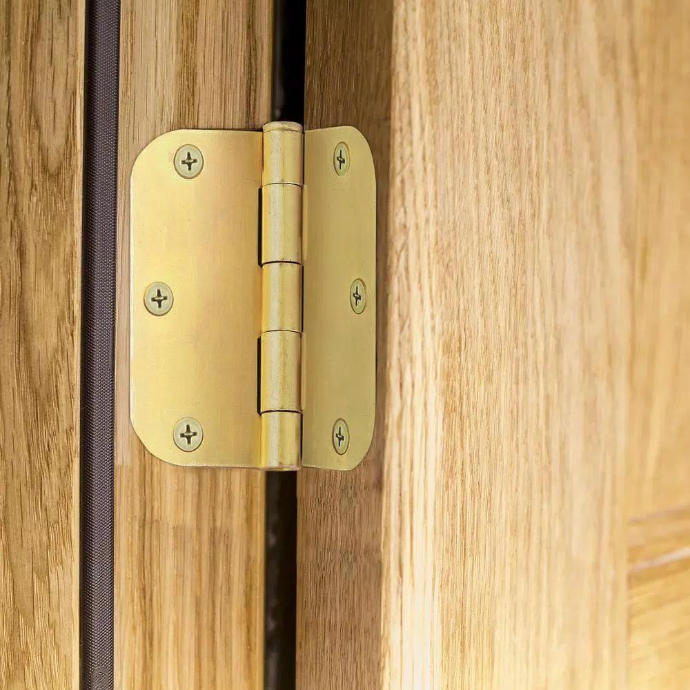 Design House 3.5 in. x 5/8 in. Radius Satin Brass Steel Door Hinges, 10-Pack