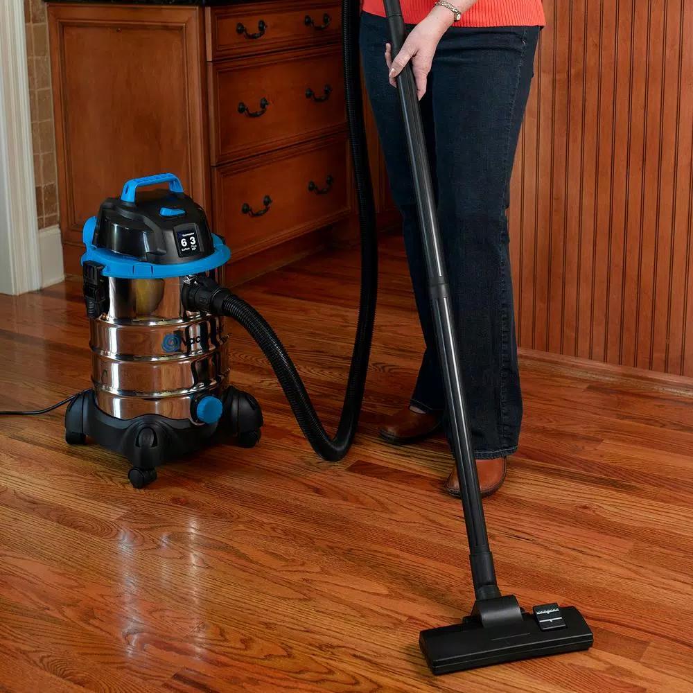 Vacmaster 6 Gal. Stainless Steel Wet/Dry Vacuum with Blower Function, 3 Peak HP