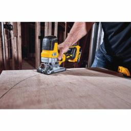 DEWALT 20V MAX XR Brushless Cordless Barrel Grip Jigsaw Kit with (2) 5.0Ah Batteries & Charger thumbnail 13