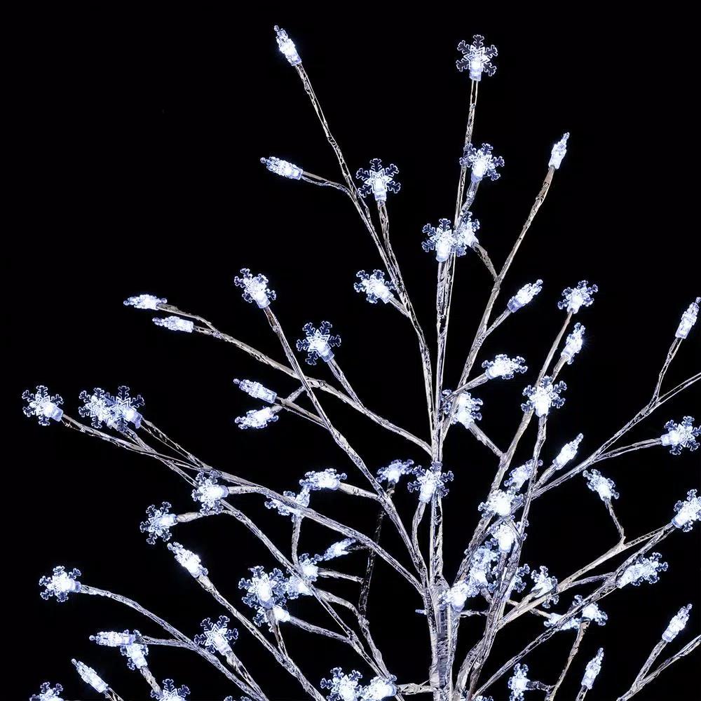Alpine Corporation 58 in. Frosty Christmas Snowflake Tree with 120 Cool White LED Lights