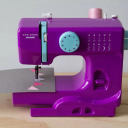 Janome Thunder Compact 10-Stitch Sewing Machine thumbnail 7