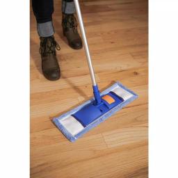 Ettore Microfiber Flat Floor Mop with Adjustable Metal Handle for Wood, Laminate, and Tile thumbnail 3