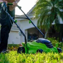 Earthwise 14 in. 11 Amp Corded Electric Walk Behind Push Lawn Mower thumbnail 2