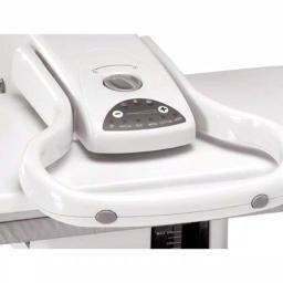 Singer Modern White Steam Press with Die-Cast Aluminum Base and Auto Shut-Off thumbnail 4