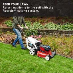 Toro 21 in. 60V Max Cordless Walk Behind Push Lawn Mower with 4 Ah Battery and Charger thumbnail 4
