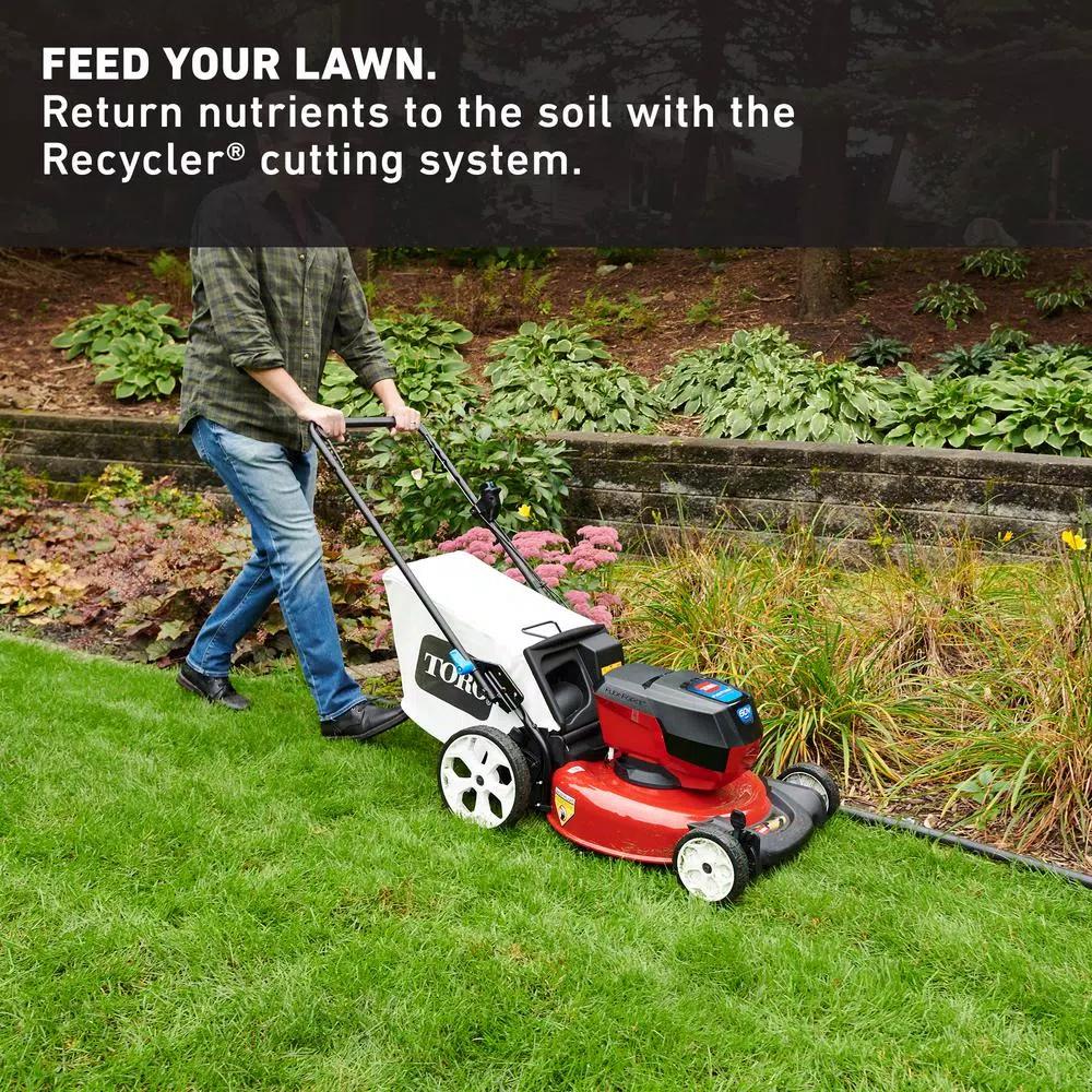 Toro 21 in. 60V Max Cordless Walk Behind Push Lawn Mower with 4 Ah Battery and Charger
