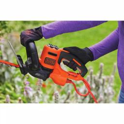 Black+Decker 20 in. 3.8 Amp Corded Electric Hedge Trimmer with Sawblade Feature thumbnail 9