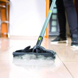 Ivation Multi-Purpose Canister Steam Cleaner with 14 Accessories, 1800W High Pressure thumbnail 9