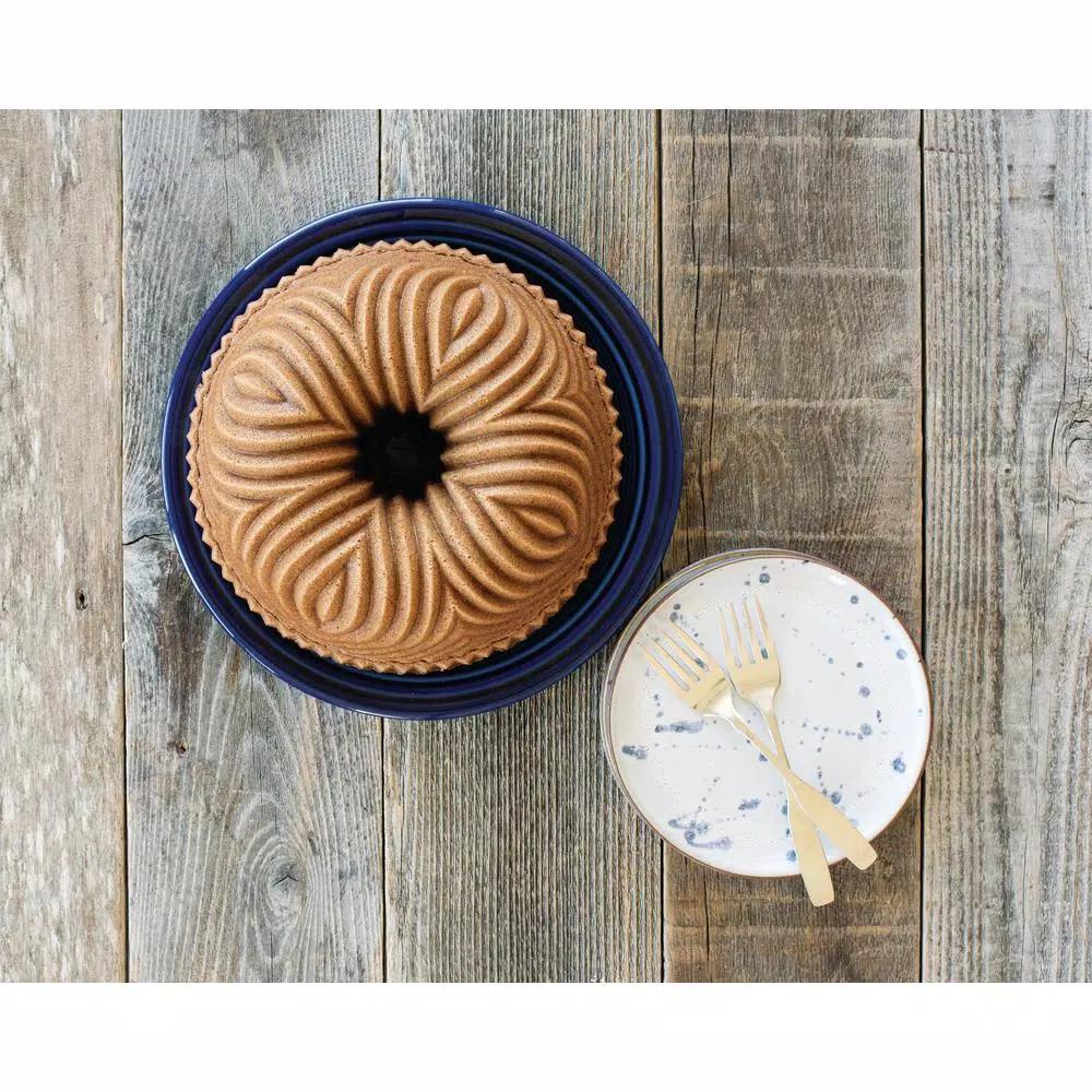 Nordic Ware Bavaria Fluted Bundt Cake Pan, 10-Cup Capacity, Nonstick Cast Aluminum